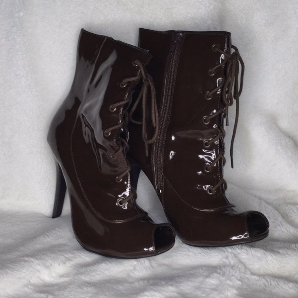 Damita K Open Toe Boots size 8.5 Chocolate Brown Heels 4 1/2”